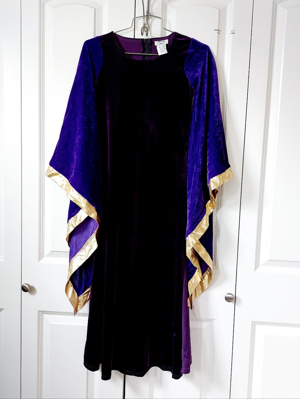 Evil Queen Purple Velvet Gown Youth Medium Renaissance Dress Disney Halloween